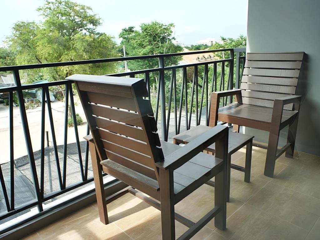 T5 Suites Pattaya Exterior foto